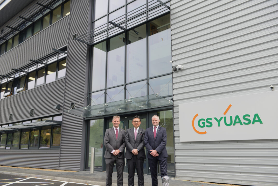 GS Yuasa åpner nytt hypermoderne kontor og distribusjonssenter i Swindon, UK